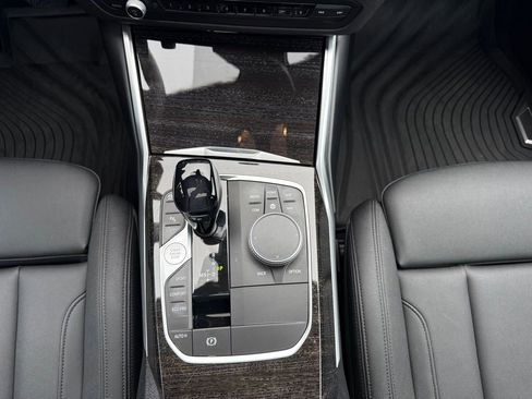 Used 2020 BMW 330i xDrive Sedan w/ Driving Assistance Package image 21