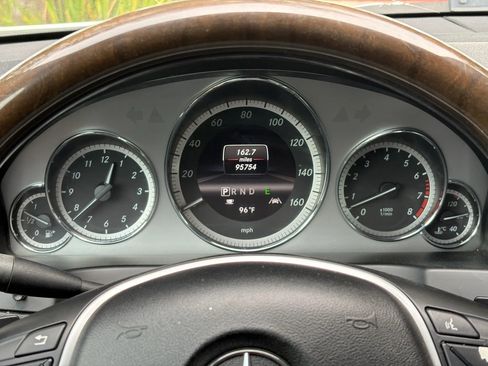 Used 2013 Mercedes-Benz E 350 Cabriolet image 25