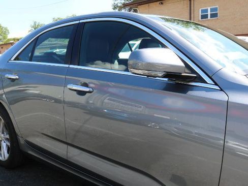 Used 2022 Cadillac CT4 Luxury w/ Sun And Sound Package AWD/4WD image 3