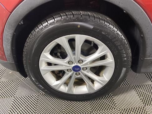 Used 2018 Ford Escape SEL AWD/4WD image 12