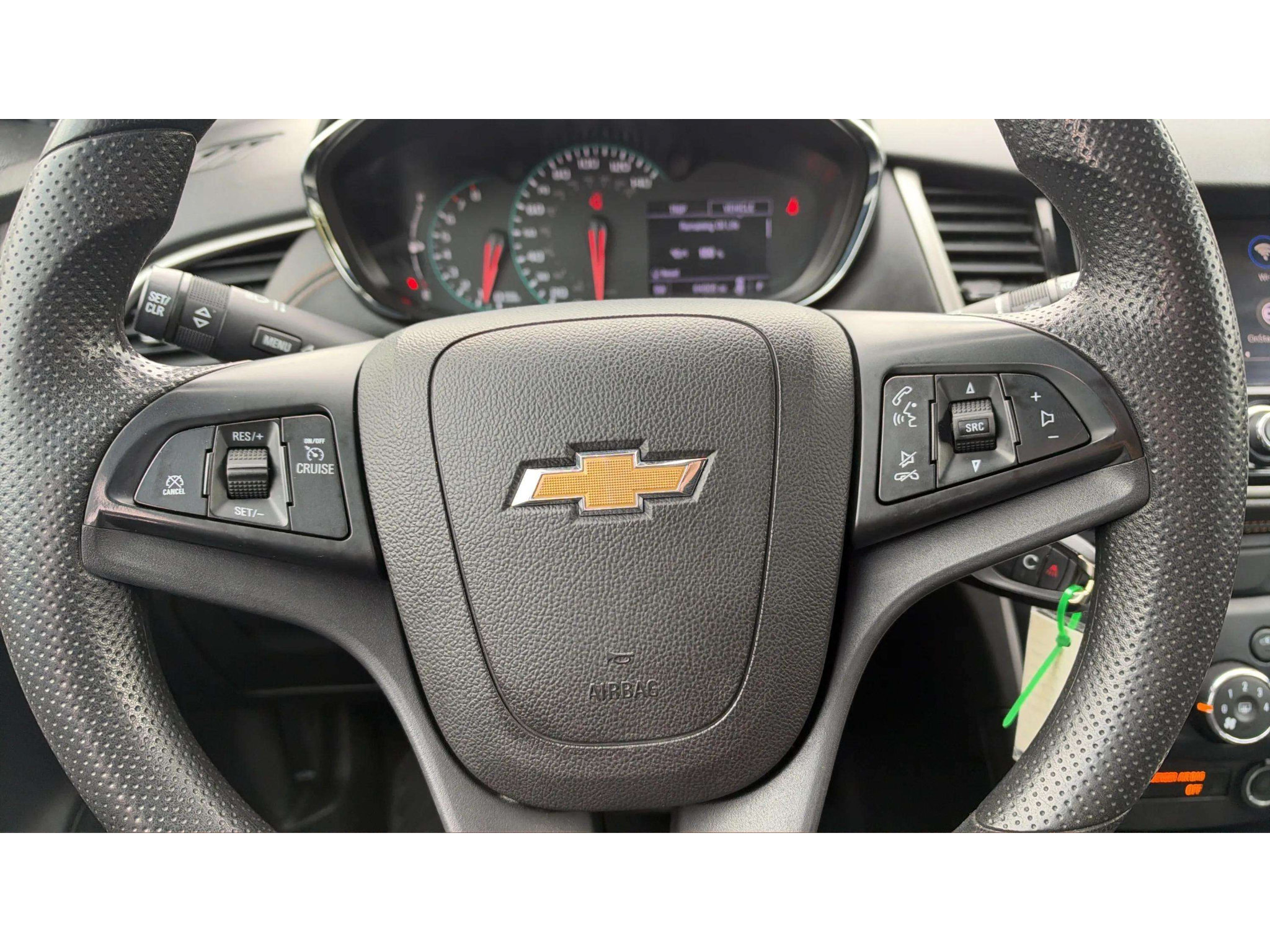 Used 2020 Chevrolet Trax LT AWD/4WD image 15