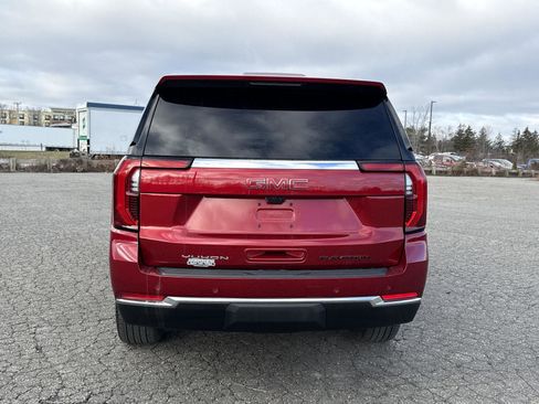 Used 2025 GMC Yukon Elevation w/ Elevation Premium Package image 4