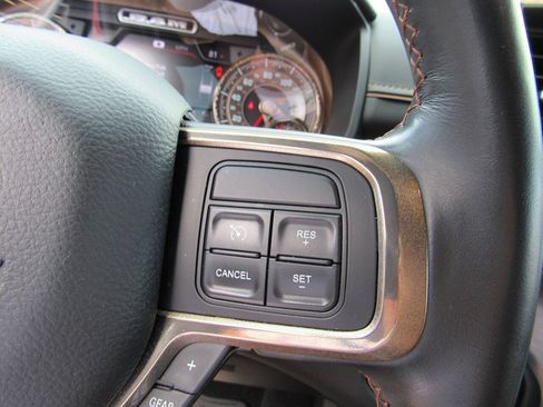 Used 2020 RAM 2500 Limited AWD/4WD image 30
