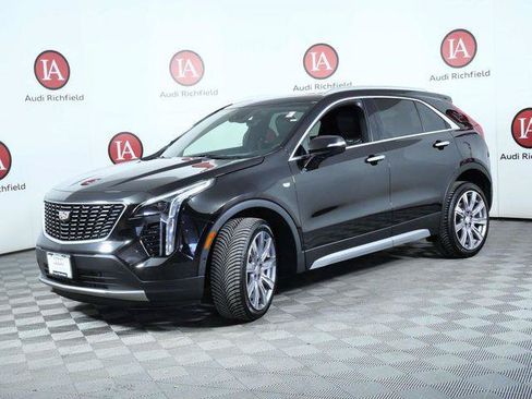 Used 2021 Cadillac XT4 Premium Luxury w/ Enhanced Visibility Package AWD/4WD image 4