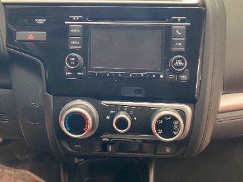 Used 2020 Honda Fit LX image 29