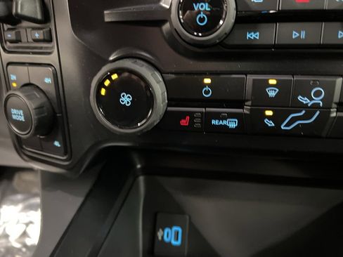 New 2026 Ford F250 XLT w/ XLT Premium Package image 16