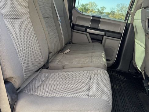 Used 2017 Ford F250 XLT w/ XLT Value Package image 12