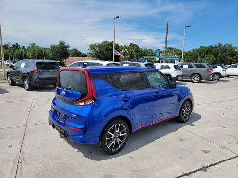 Used 2021 Kia Soul Turbo FWD image 5