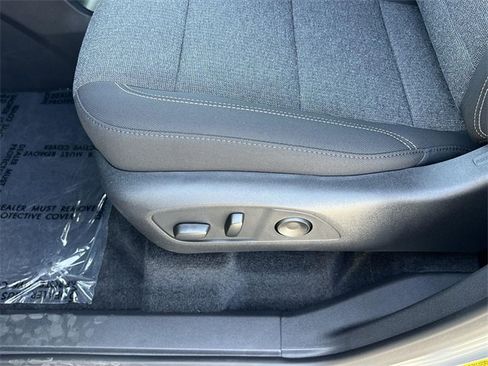 New 2025 GMC Acadia Elevation image 20