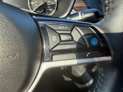 Used 2021 Nissan Altima 2.5 SL FWD image 14