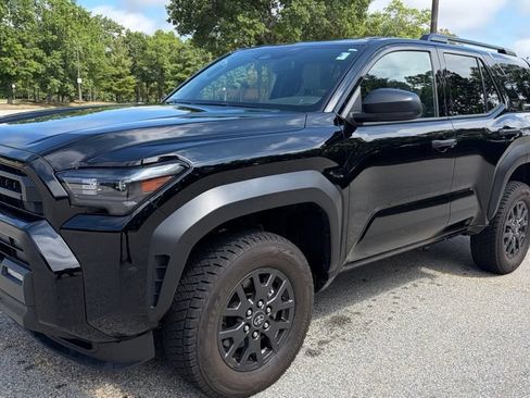 Used 2025 Toyota 4Runner SR5 AWD/4WD image 1