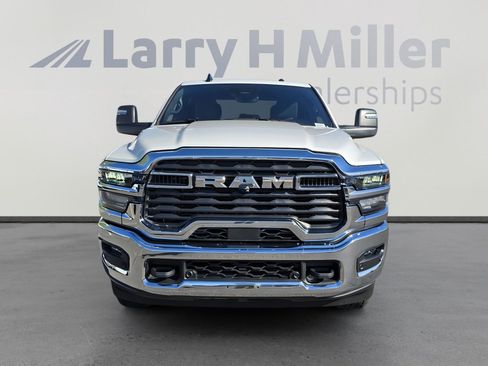 New 2026 RAM 2500 Big Horn image 8