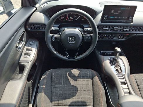 Certified 2024 Honda HR-V Sport image 11
