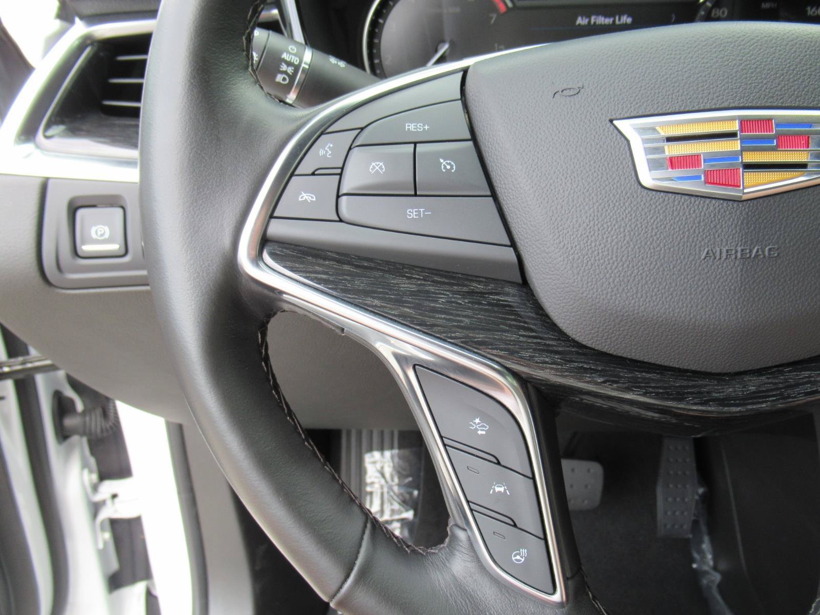 Used 2023 Cadillac XT5 Premium Luxury FWD image 23