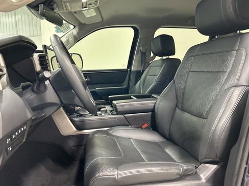 Used 2024 Toyota Tundra Limited image 9