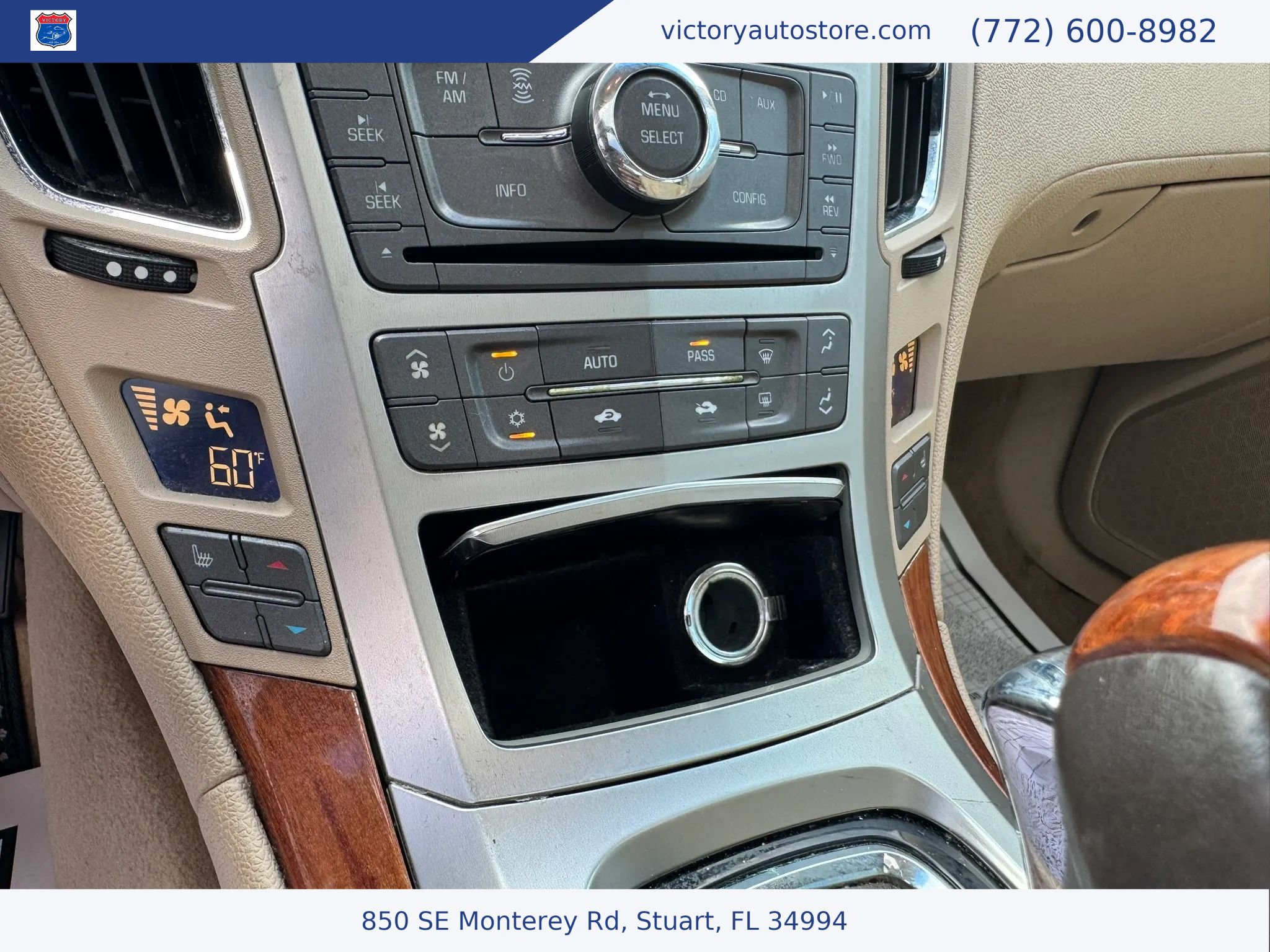 Used 2010 Cadillac CTS Luxury RWD image 28