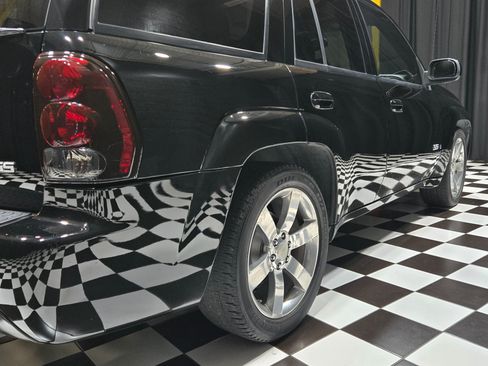 Used 2007 Chevrolet TrailBlazer SS AWD/4WD image 32