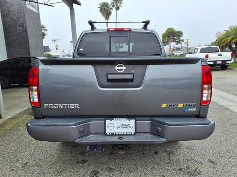 Used 2018 Nissan Frontier SV image 20