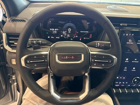 New 2026 GMC Terrain Elevation w/ Elevation Premium Package AWD/4WD image 29