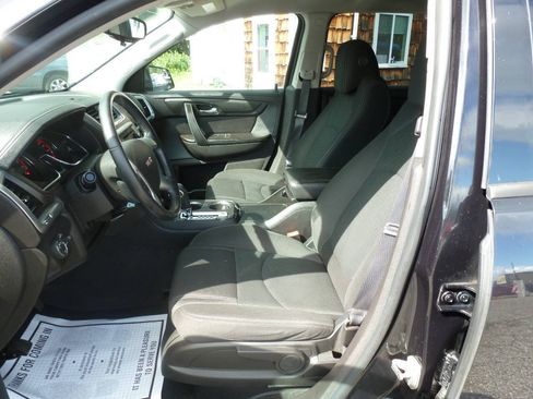Used 2013 GMC Acadia SLE FWD image 16