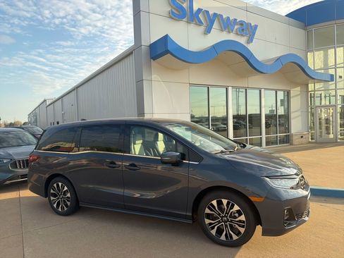 New 2026 Honda Odyssey Elite image 1