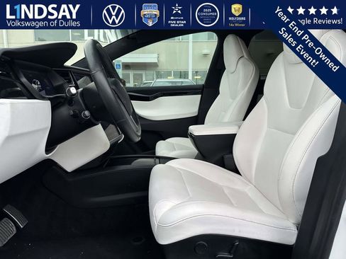 Used 2019 Tesla Model X 100D image 11
