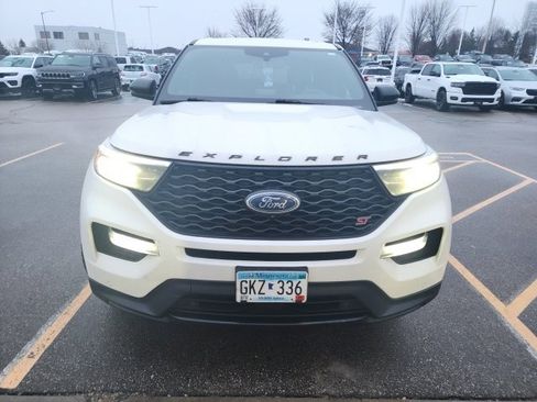 Used 2021 Ford Explorer ST w/ Equipment Group 401A image 2