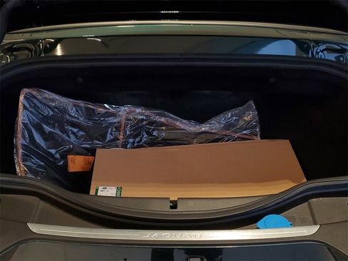 New 2024 Jaguar F-TYPE R image 24