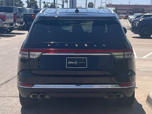Used 2021 Lincoln Aviator Reserve w/ Equipment Group 201A AWD/4WD image 5