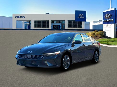 New 2026 Hyundai Elantra SEL Sport Premium FWD image 1