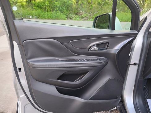 Used 2018 Buick Encore Preferred AWD/4WD image 5
