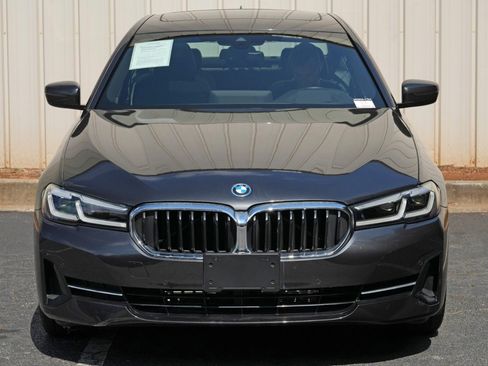 Used 2022 BMW 530e w/ Premium Package RWD image 48