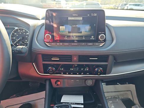 New 2026 Nissan Rogue SV image 24