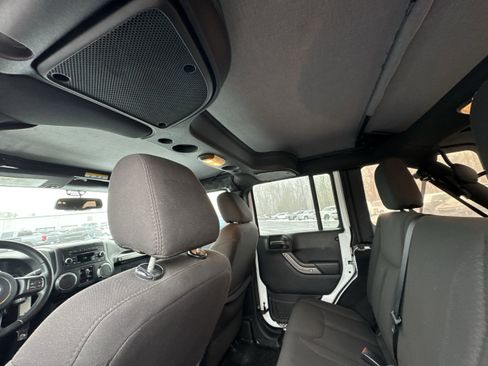 Used 2017 Jeep Wrangler Unlimited Sport w/ Quick Order Package 24S image 17