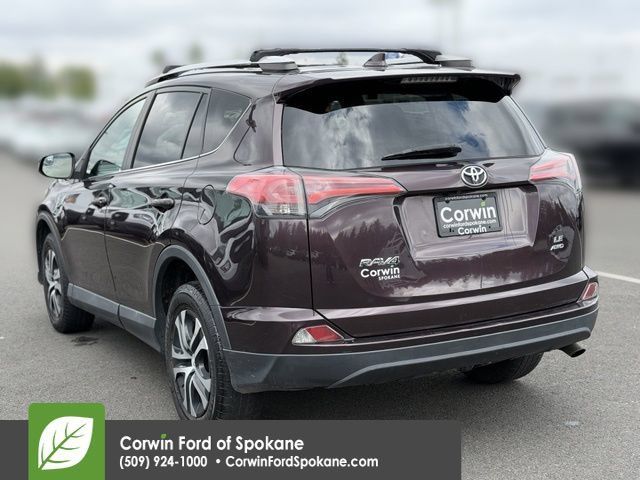 Used 2016 Toyota RAV4 LE AWD/4WD image 15