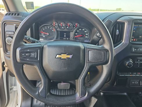Used 2022 Chevrolet Silverado 1500 W/T w/ WT Fleet Convenience Package RWD image 16