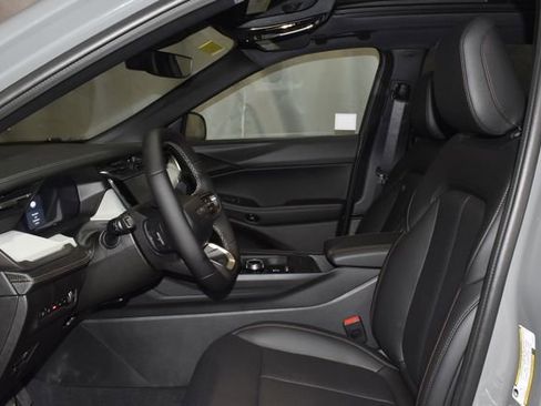 New 2026 Jeep Cherokee Limited image 6