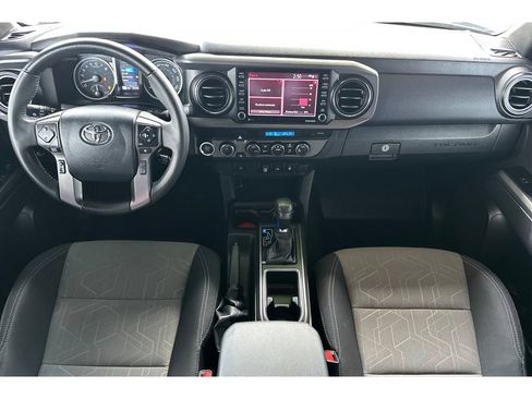 Used 2023 Toyota Tacoma TRD Off-Road AWD/4WD image 14