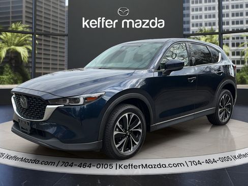 Used 2022 MAZDA CX-5 AWD 2.5 S w/ Premium Package image 3