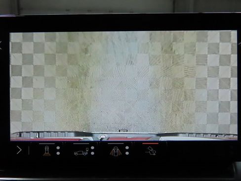 Used 2025 GMC Sierra 2500 SLT image 19