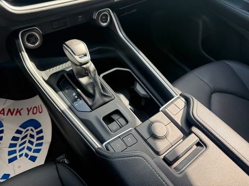 Used 2024 Toyota Grand Highlander XLE image 20