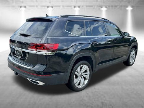 Certified 2023 Volkswagen Atlas SE FWD image 5
