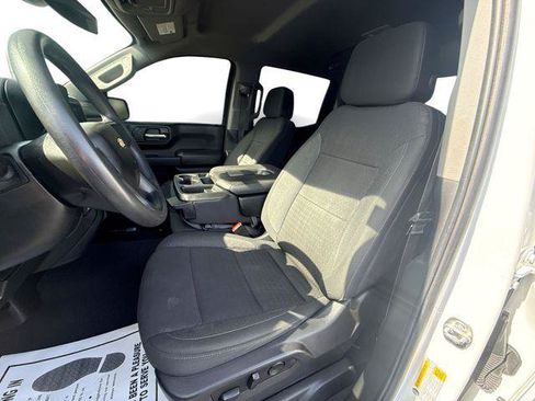 Used 2025 Chevrolet Silverado 1500 Custom w/ Turbomax Blackout Package RWD image 13