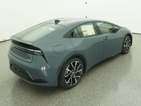 New 2026 Toyota Prius XSE image 38