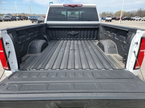 New 2025 Chevrolet Silverado 2500 High Country w/ Technology Package image 8