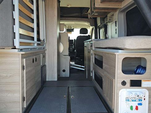 Used 2022 RAM ProMaster 3500 w/ Premium R/V Group FWD image 12