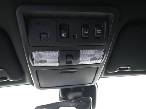 Used 2023 Nissan Titan PRO-4X w/ Pro-4x Convenience Package AWD/4WD image 37