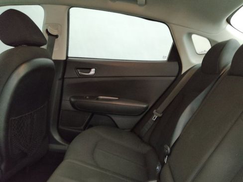 Used 2020 Kia Optima LX FWD image 18