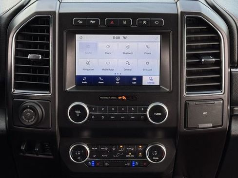 Used 2021 Ford Expedition Max Limited image 16