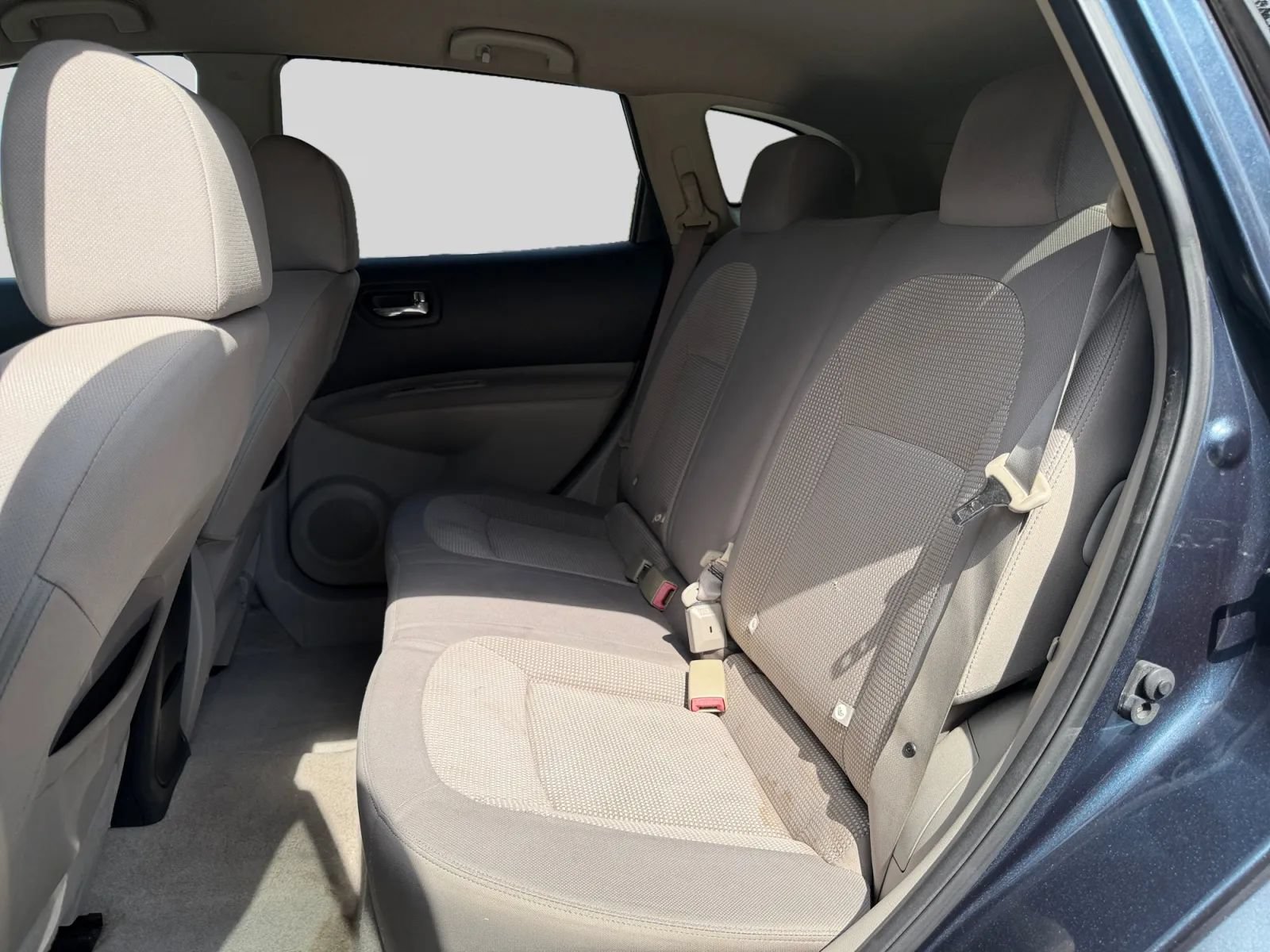 Used 2013 Nissan Rogue SV FWD image 13